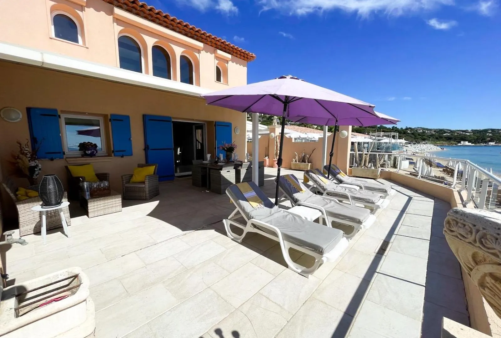 Villa Sur La Plage Sainte Maxime 圣马克西姆